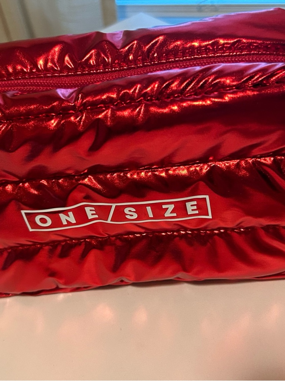 ONE/SIZE Metallic Red Puffer Cosmetic bag